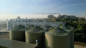 Silos Mulmix presso Molino Bigazzi ripresi dal video emozionale.